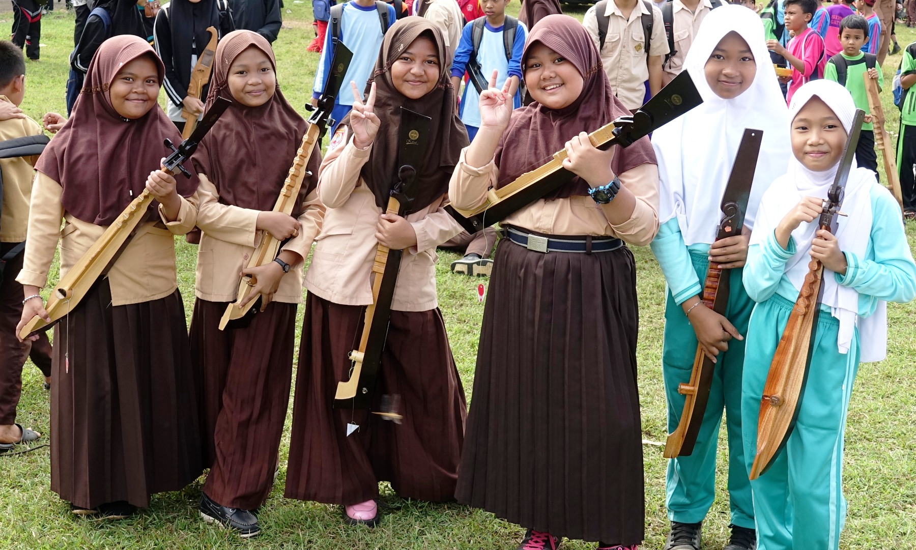 Schulmädchen Sulawesi 3
