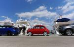 Fiat 500 im Hafen