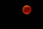 Lunar Eclipse (entrauscht)
